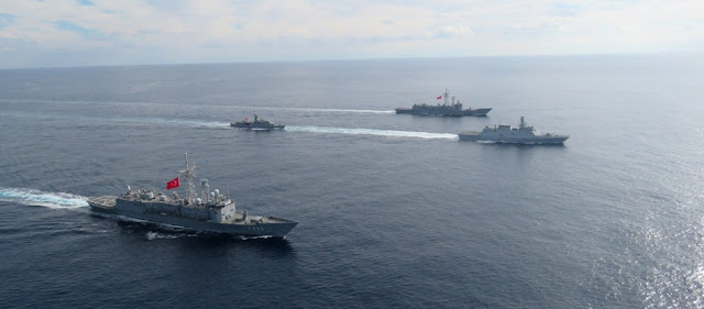 Τουρκικά πολεμικά πλοία πλέουν προς τη Νάξο! - Φωτογραφία 1