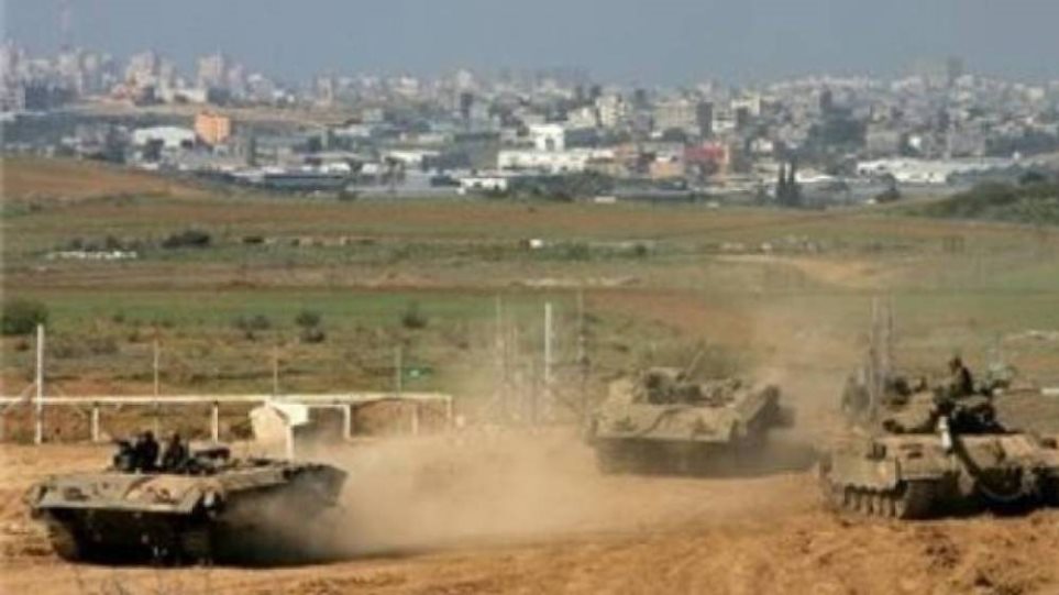Λωρίδα της Γάζας: Ισραηλινό πολεμικό αεροσκάφος έπληξε Παλαιστίνιο που πλησίαζε το τείχος ασφαλείας - Φωτογραφία 1