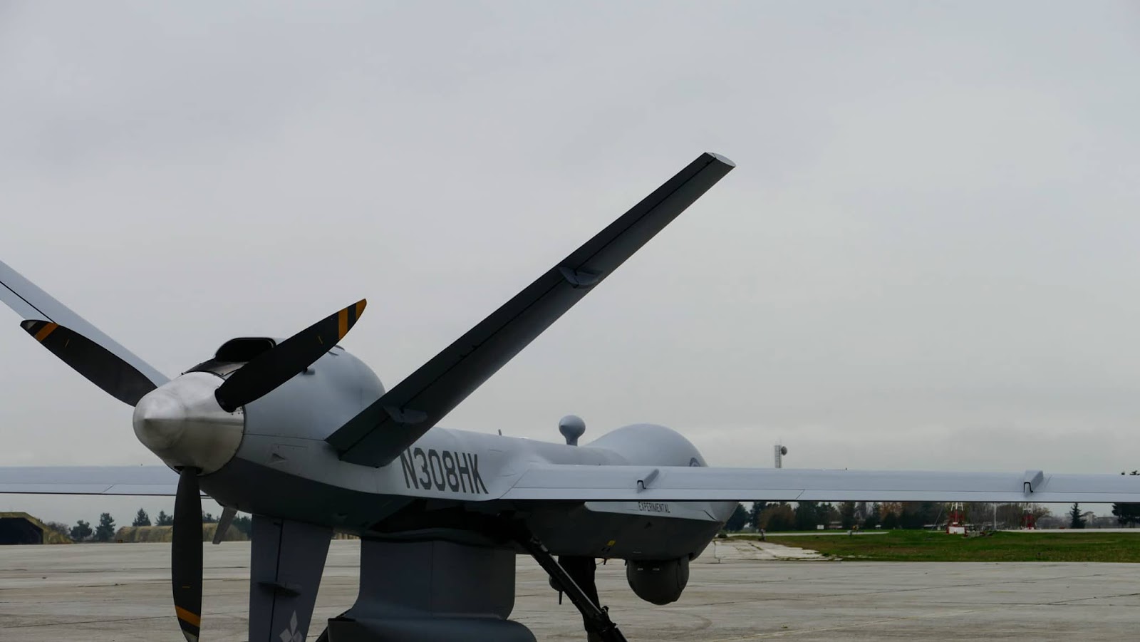 Αυτό είναι το πρώτο drone της Πολεμικής Αεροπορίας-Επίδειξη στη Λάρισα (ΦΩΤΟ-ΒΙΝΤΕΟ) - Φωτογραφία 2