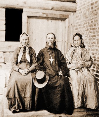 O Άγιος Ιωάννης της Κροστάνδης με τις αδελφές του Άννα και Δαρεία - Φωτογραφία 1