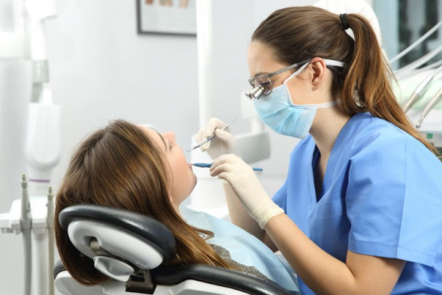Δωρεάν οδοντιατρικές εξετάσεις σε μαθητές της Ρόδου - Φωτογραφία 1
