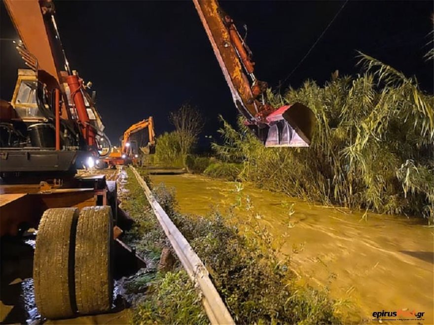 Έτσι θα περάσουμε τα Χριστούγεννα - Επιμένει η κακοκαιρία μέχρι αύριο - Φωτογραφία 6