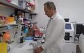 Γιώργος Δεδούσης: Ο Ελληνας επιστήμονας που ερευνά τα γονίδια και την προδιάθεση σε ασθένειες