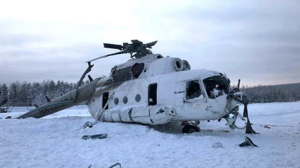 Σιβηρία: Βαριά προσγείωση ελικοπτέρου στο έδαφος - Φωτογραφία 1
