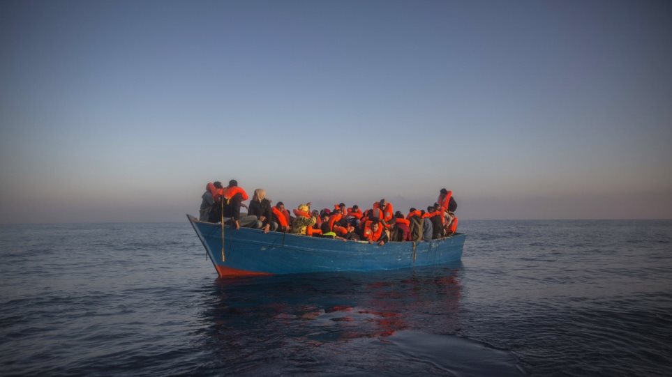 Επτά νεκροί σε ναυάγιο με μετανάστες στη λίμνη Βαν - Φωτογραφία 1