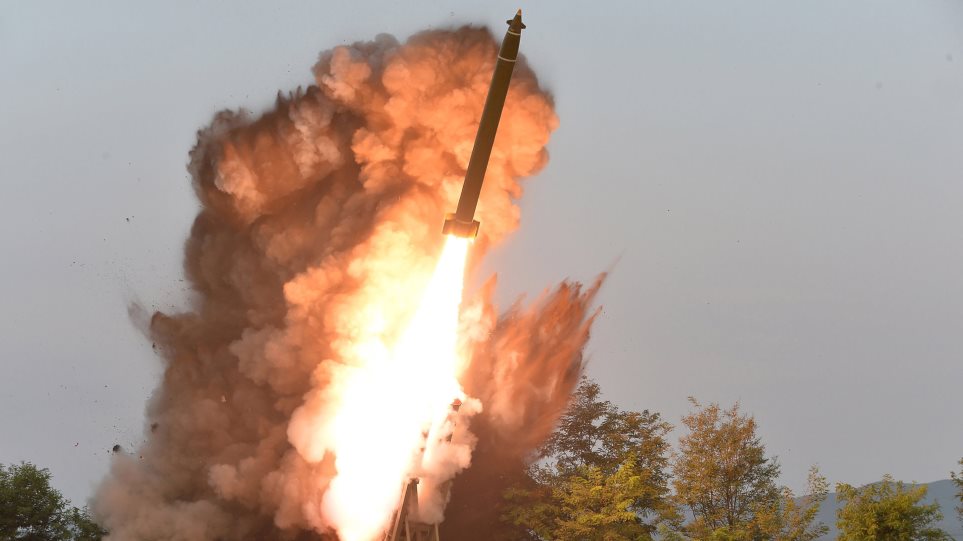 Γκάφα των Ιαπώνων για την εκτόξευση πυραύλου από τη Βόρεια Κορέα - Φωτογραφία 1