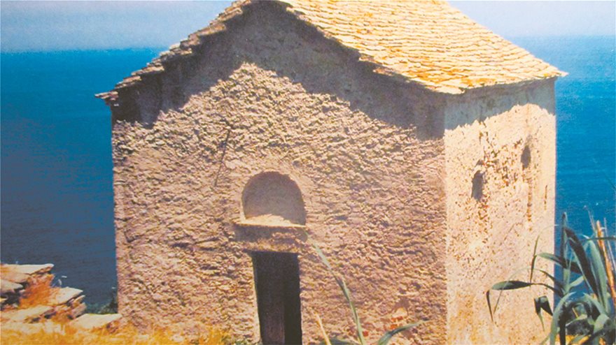 Άγιον Όρος: Γυναίκες πάτησαν το άβατο - Τώρα έχουμε και απόδειξη; - Φωτογραφία 2