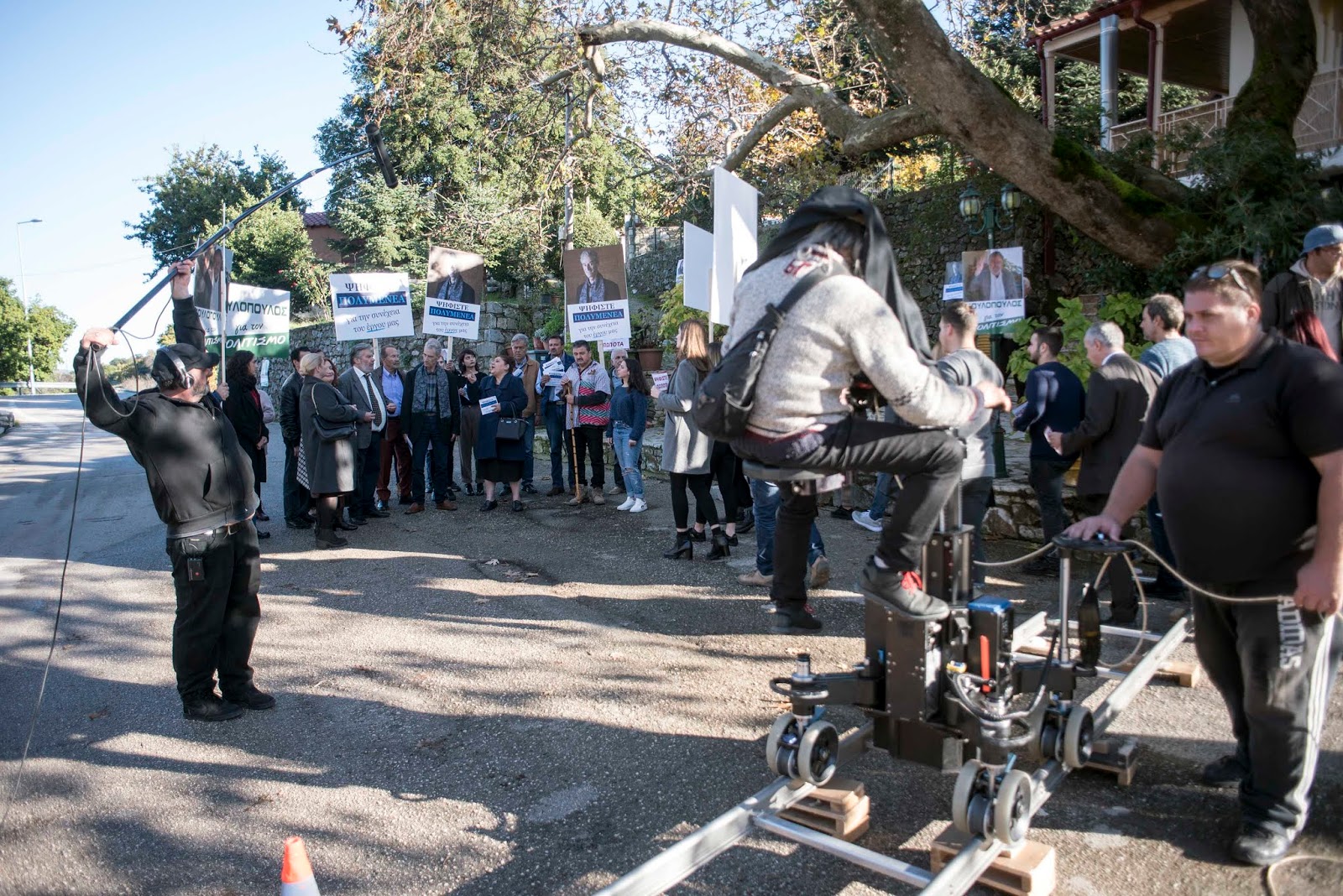 ''Καφέ της Χαράς'': Γνωρίστε τους ήρωες της σειράς που επιστρέφει 15 χρόνια μετά - Φωτογραφία 5