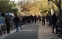 Οι αντιεξουσιαστές αποκεντρώνονται: Πορεία στη χριστουγεννιάτικη Κηφισιά και στο Mall στο Μαρούσι - Φωτογραφία 4