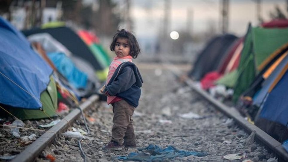 Γερμανικά ΜΜΕ: Δεν πρέπει να αφήσουμε την Ελλάδα αβοήθητη στο προσφυγικό - Φωτογραφία 1
