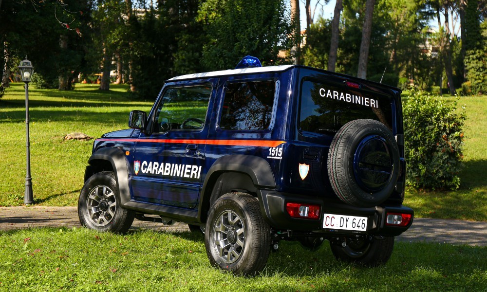 Οι Καραμπινιέρι επιλέγουν Suzuki Jimny - Φωτογραφία 3