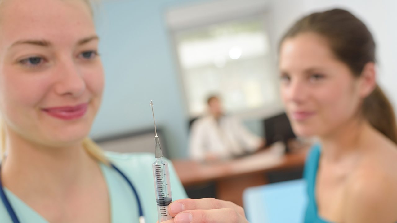 Καρκίνος τραχήλου μήτρας: Πόσες δόσεις του εμβολίου HPV σας προστατεύουν; - Φωτογραφία 1