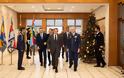 Πρωτοχρονιάτικα κάλαντα στο Υπουργείο Εθνικής Άμυνας παρουσία του ΥΕΘΑ κ. Νικόλαου Παναγιωτόπουλου (ΒΙΝΤΕΟ) - Φωτογραφία 4