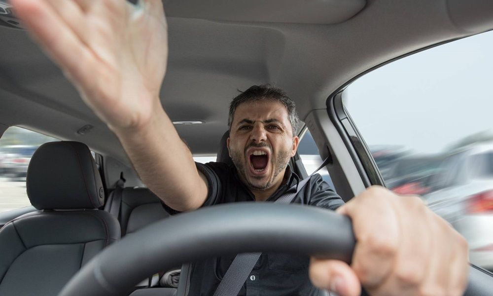 Έρευνα: Οι Έλληνες πιο επικίνδυνοι οδηγοί της Ευρώπης - Φωτογραφία 1