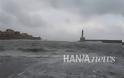 «Ηφαιστίων»: Μανιασμένα κύματα «κατάπιαν» το παλιό λιμάνι στα Χανιά - Φωτογραφία 5