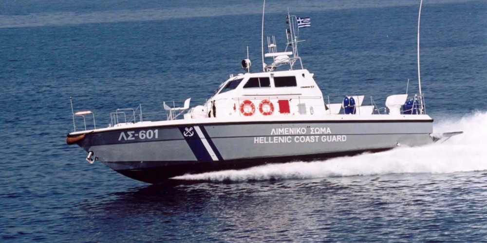 Τραγωδία: Τρεις νεκροί μετανάστες ανασύρθηκαν από το ναυάγιο στους Παξούς - Φωτογραφία 1