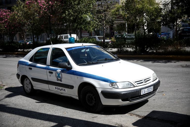 ΧΑΜΟΣ  ΠΛΕΟΝ....Αιματηρό περιστατικό στη Θεσσαλονίκη: Μαχαίρωσαν και λήστεψαν άνδρα - Φωτογραφία 1