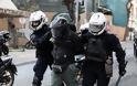 Επιχείρηση της αστυνομίας στο Κουκάκι: Εισβολή αστυνομικών στις καταλήψεις - Φωτογραφία 25
