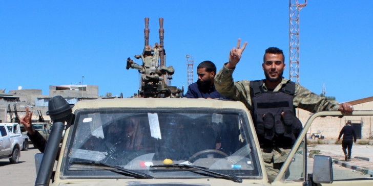 «Ταλαντεύεται» η εκεχειρία στη Λιβύη : Αλληλοκατηγορίες για παραβίασή από τις δύο πλευρές - Φωτογραφία 1