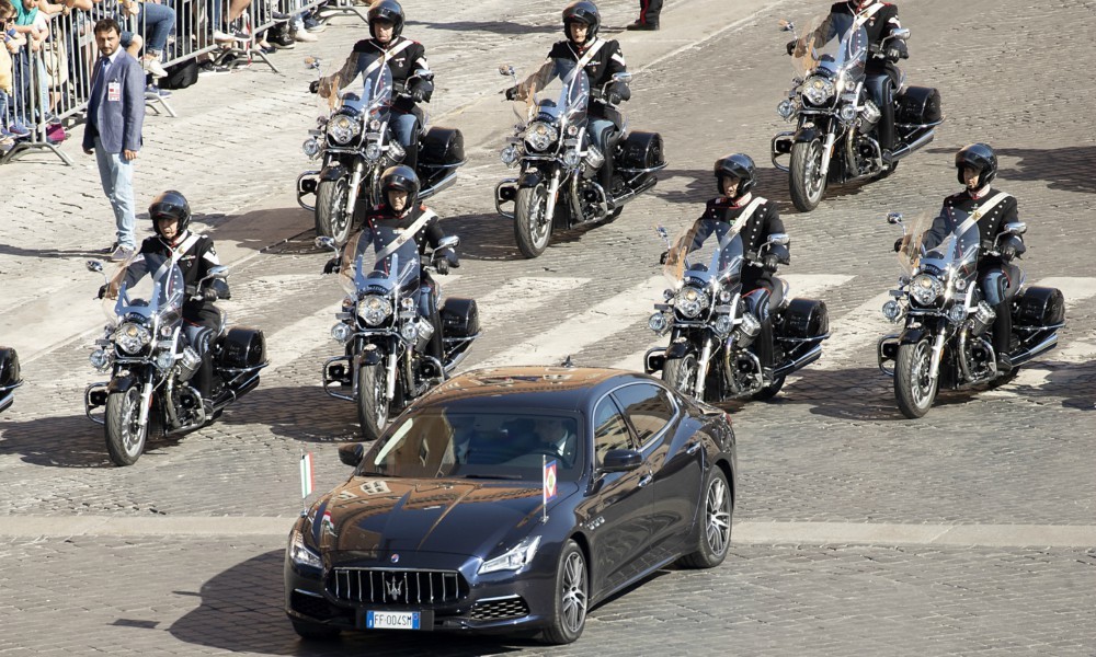 Maserati Quattroporte: Όλα τα αυτοκίνητα των προέδρων - Φωτογραφία 1