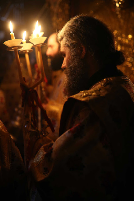 13031 - Φωτογραφίες από τον σημερινό εορτασμό της Περιτομής του Κυρίου και του Αγίου Βασιλείου στο Βατοπαίδι. Κοπή βασιλόπιτας - Φωτογραφία 31
