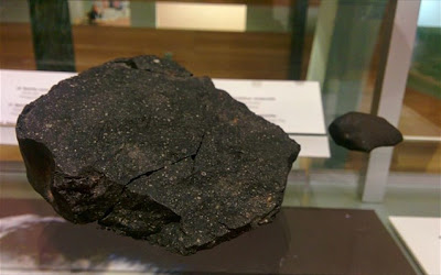 Ανακαλύφθηκε σε μετεωρίτη το αρχαιότερο υλικό που υπήρξε ποτέ στην Γη - Φωτογραφία 1