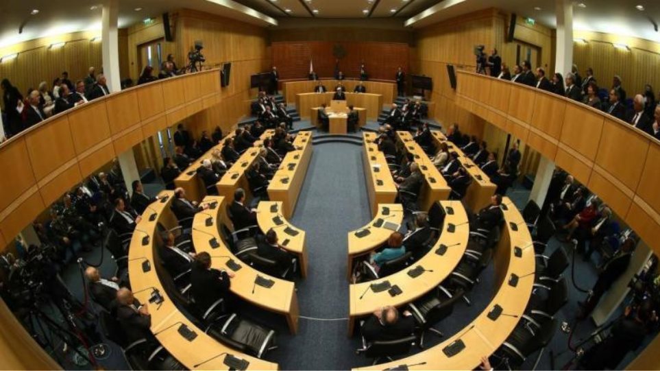 Η κυπριακή Βουλή καταδικάζει την στρατιωτική εμπλοκή της Τουρκίας στη Λιβύη - Φωτογραφία 1