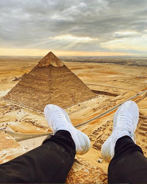 Διάσημος YouTuber σκαρφάλωσε στην πυραμίδα της Γκίζας -Πέρασε 5 ημέρες στην φυλακή - Φωτογραφία 2