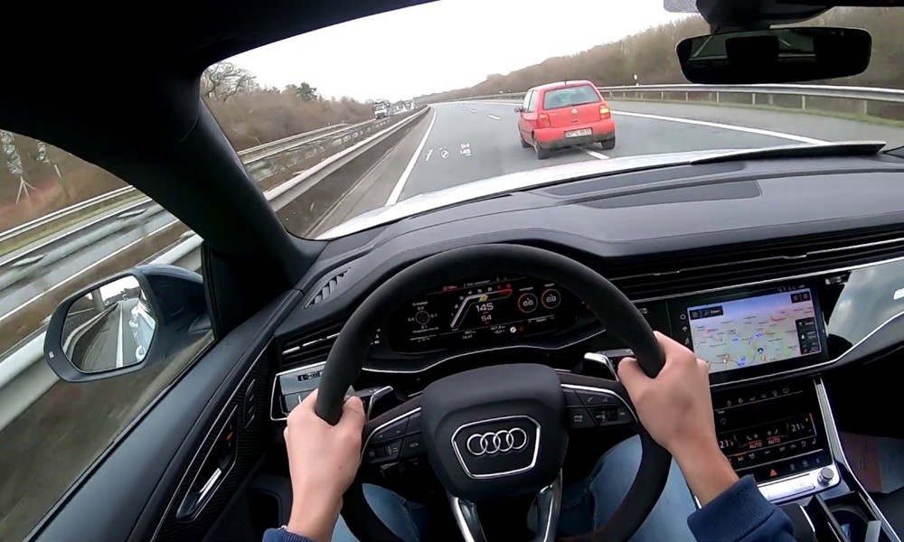 Audi RS Q8 300 km/h   (video) - Φωτογραφία 1