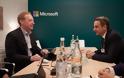 O Μητσοτάκης με τον πρόεδρο της Microsoft - Συζήτησαν για Data Center στην Ελλάδα - Φωτογραφία 1
