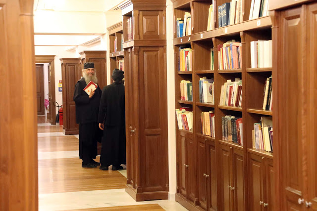 13076 - Η βιβλιοθήκη της Ιεράς Μονής Βατοπαιδίου (ιστορία - φωτογραφίες) - Φωτογραφία 13