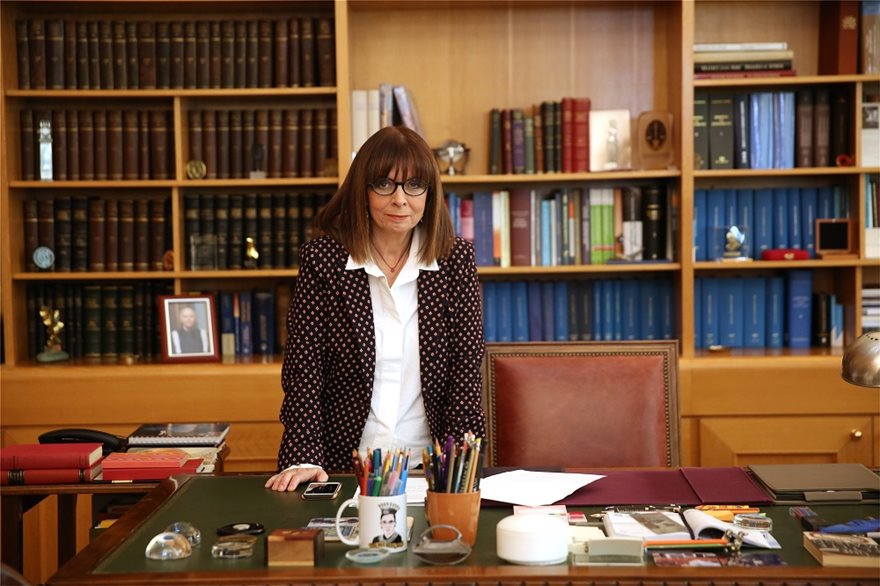 Αικατερίνη Σακελλαροπούλου: Ποια είναι η δικαστής RBG που θαυμάζει η νέα Πρόεδρος της Δημοκρατίας - Φωτογραφία 3