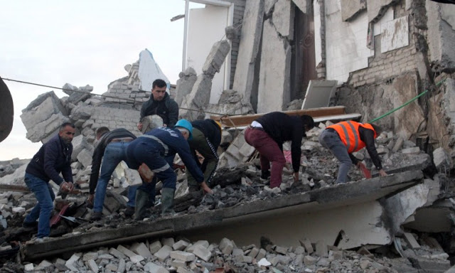Σεισμός Αλβανία: Η ανθρωπιστική βοήθεια που συγκέντρωσαν οι Αγρινιώτες φτάνει σήμερα. - Φωτογραφία 1