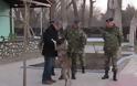 Έλληνες στρατιώτες υιοθέτησαν σκύλο που είχε κακοποιηθεί σε τουρκικό φυλάκιο