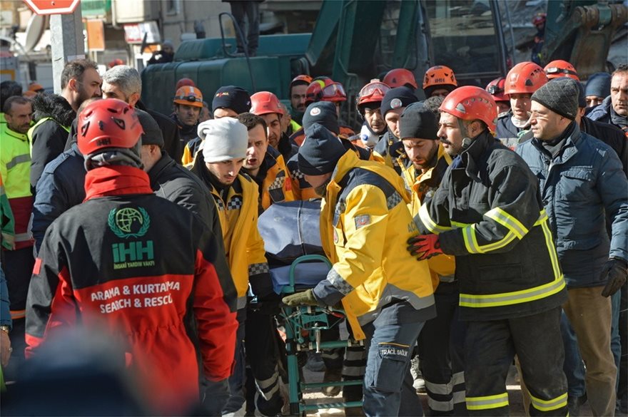 Σεισμός στην Τουρκία: Στους 38 οι νεκροί - Τελειώνουν τις έρευνες τα σωστικά συνεργεία - Φωτογραφία 5