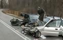 Δύο γυναίκες νεκρές σε σφοδρή σύγκρουση αυτοκινήτων - Φωτογραφία 1