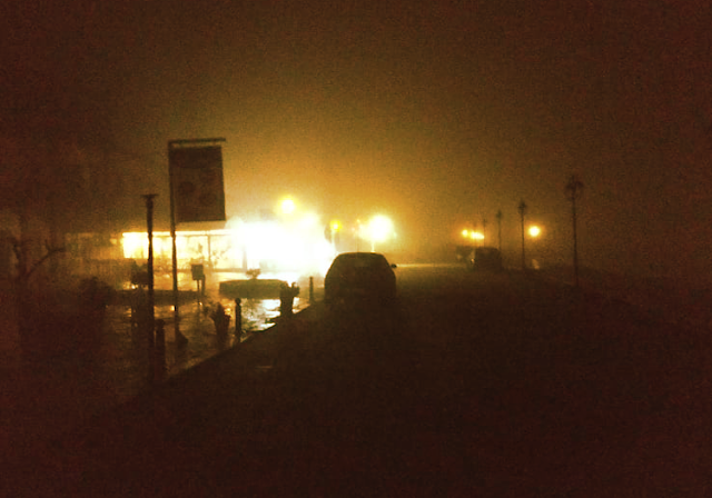 Τοπίο στην ομίχλη στη ΒΟΝΙΤΣΑ - Σαν σκηνικό από ταινία του Αγγελόπουλου!!! - Φωτογραφία 3