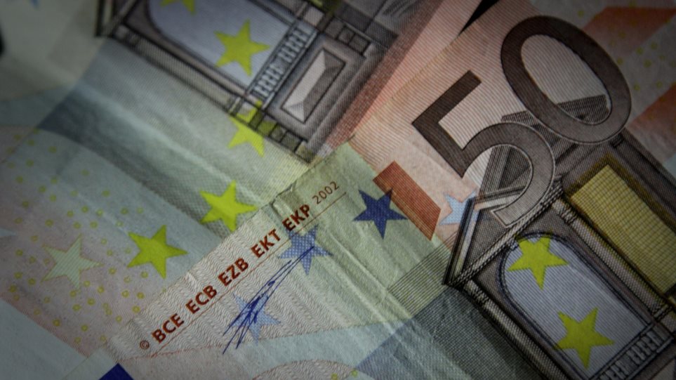Βουλγαρία: Διχασμένοι οι πολίτες για το ευρώ - Μόλις το 19% θέλει την ένταξη στην ευρωζώνη - Φωτογραφία 1