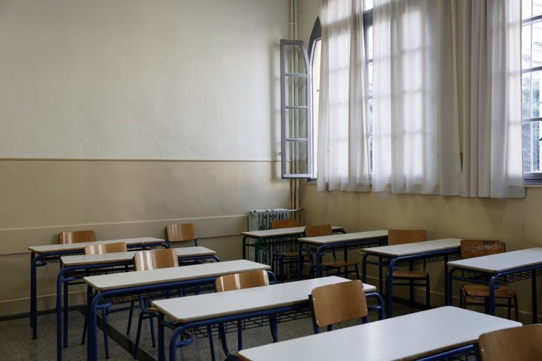 Θεσσαλονίκη: Κλειστά σχολεία σε τέσσερις δήμους της Θεσσαλονίκης λόγω γρίπης - Φωτογραφία 1