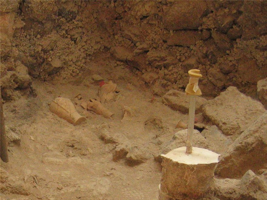 Εντυπωσιακά ευρήματα από την προϊστορική πόλη του Ακρωτηρίου Θήρας - Φωτογραφία 2