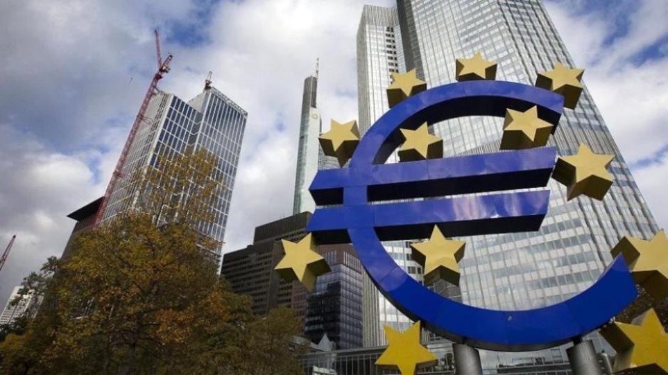 ΕΚΤ: Καλεί τις τράπεζες να εφαρμόσουν τα σχέδια τους για το Brexit - Φωτογραφία 1