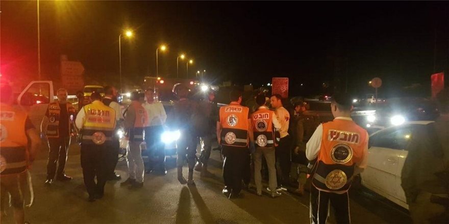 Ιερουσαλήμ: Αυτοκίνητο έπεσε πάνω σε πεζούς - 14 τραυματίες - Φωτογραφία 2