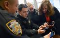 Τα μπλοκάκια της αστυνομίας της Νέας Υόρκης θα αντικατασταθούν σύντομα από iPhones