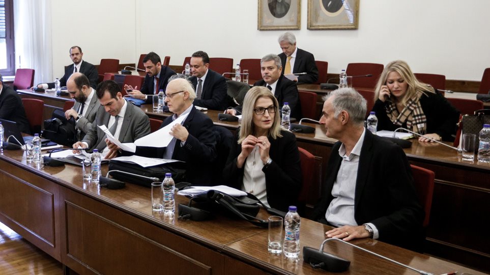 Novartis: Ο Παπαγγελόπουλος μπούκαρε σε συσκέψεις εισαγγελέων, λέει η Τσατάνη - Φωτογραφία 1