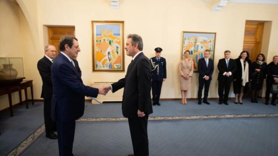 Νέος πρέσβης της Ελλάδας στην Κύπρο: «Πρώτιστο μέλημα για την Ελλάδα το Κυπριακό» - Φωτογραφία 1
