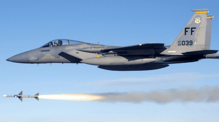 Ευκαιρία για την Πολεμική Αεροπορία: Εκατοντάδες αμερικανικά F-15, F-16 και B-1 θα αποσυρθούν - Φωτογραφία 1