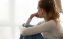 Ερευνα: Η καθιστική ζωή των εφήβων συνδέεται με αυξημένο κίνδυνο κατάθλιψης