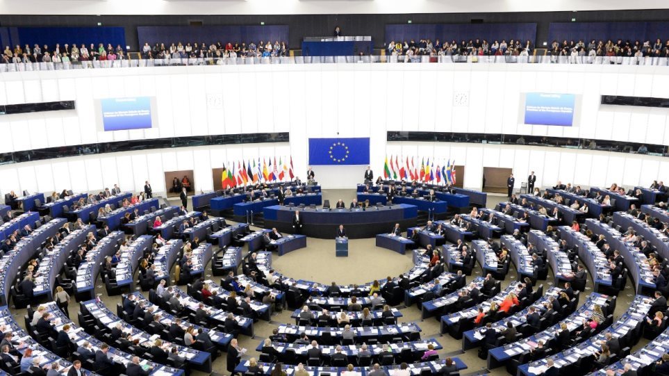 Το Ευρωπαϊκό Κοινοβούλιο ζητεί από τα κράτη - μέλη να αυξήσουν τις εισφορές τους - Φωτογραφία 1