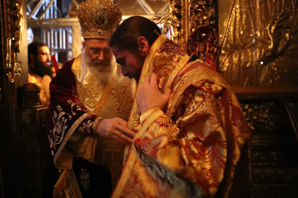 13186 - Με χειροτονία τιμήθηκε η εορτή της Υπαπαντής στην Ι.Μ.Μ. Βατοπαιδίου - Φωτογραφία 13