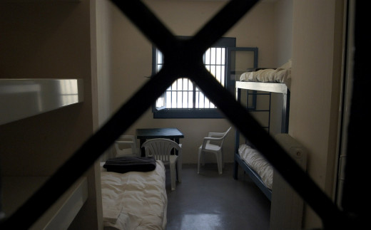 Φυλακές Κορυδαλλού : Βρήκαν τζακούζι μέσα σε κελί - Οι κρατούμενοι έπαιζαν χαρτιά και έκαναν πάρτι - Φωτογραφία 1